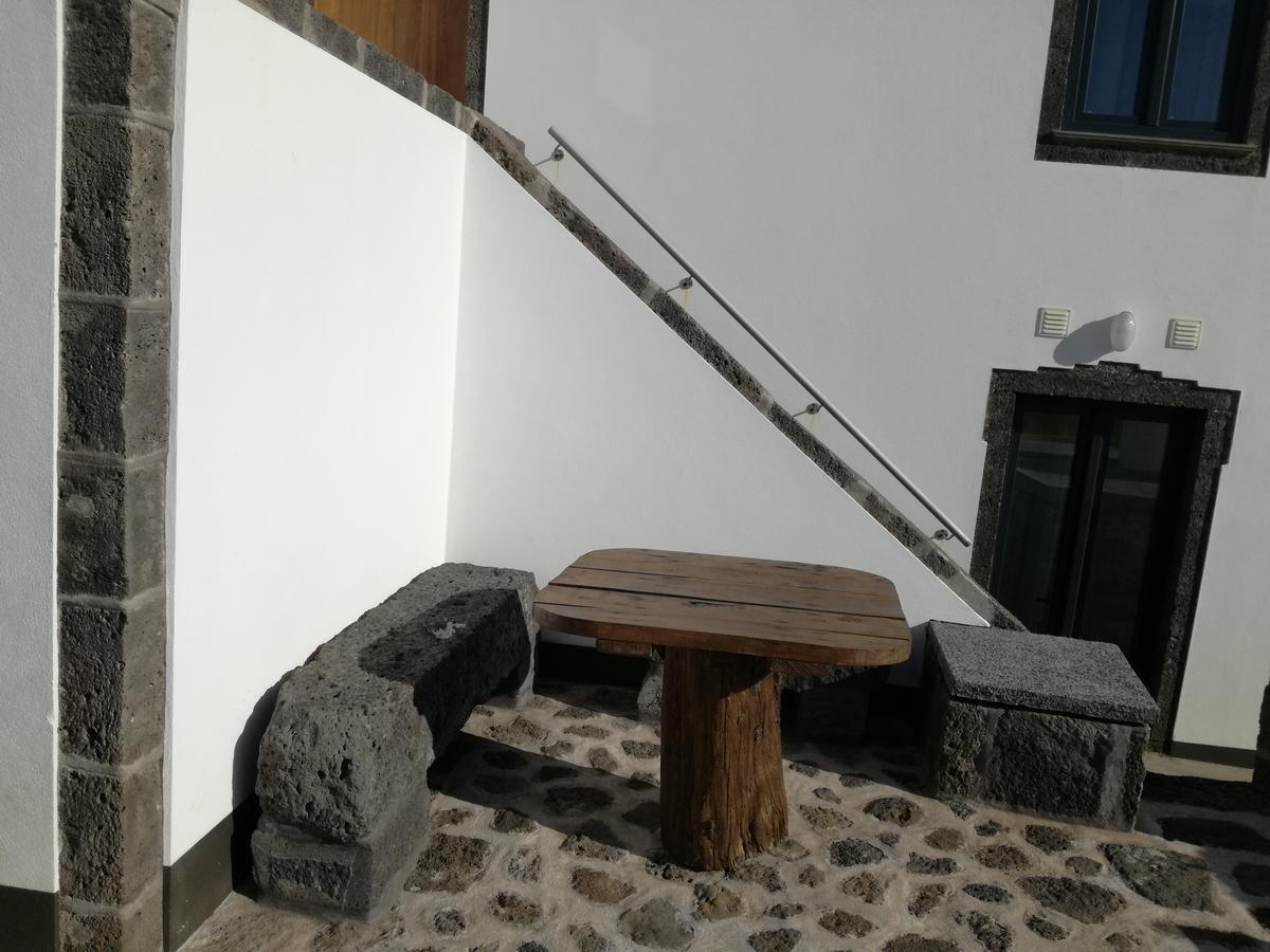 Casa Lagar De Pedra Guest House Santa Cruz da Graciosa Exterior photo